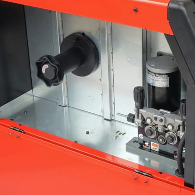 Spawarka Inwertorowa Ideal V-MIG 370 4x4 PRO MMA 