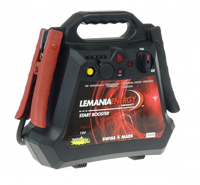 Profesjonalny booster rozruchowy LEMANIA ENERGY P23-3100 PRO P27 na stacji dokującej