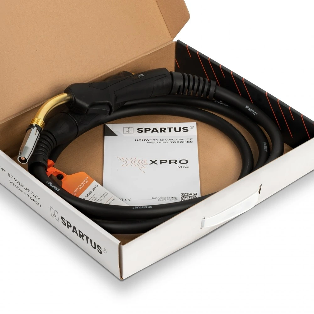 Otwarta skrzynka z uchwytem spawalniczym SPARTUS XPro 240 MB24 3m